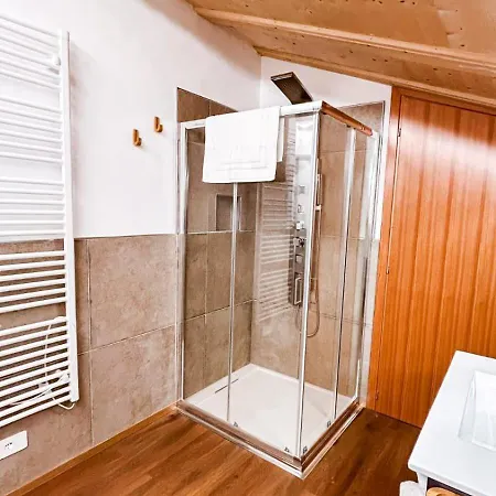 مزرعة للإقامة La Collina Delle Api