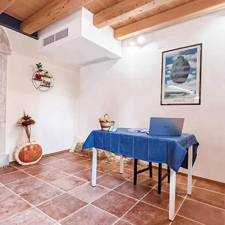 La Collina Delle Api *